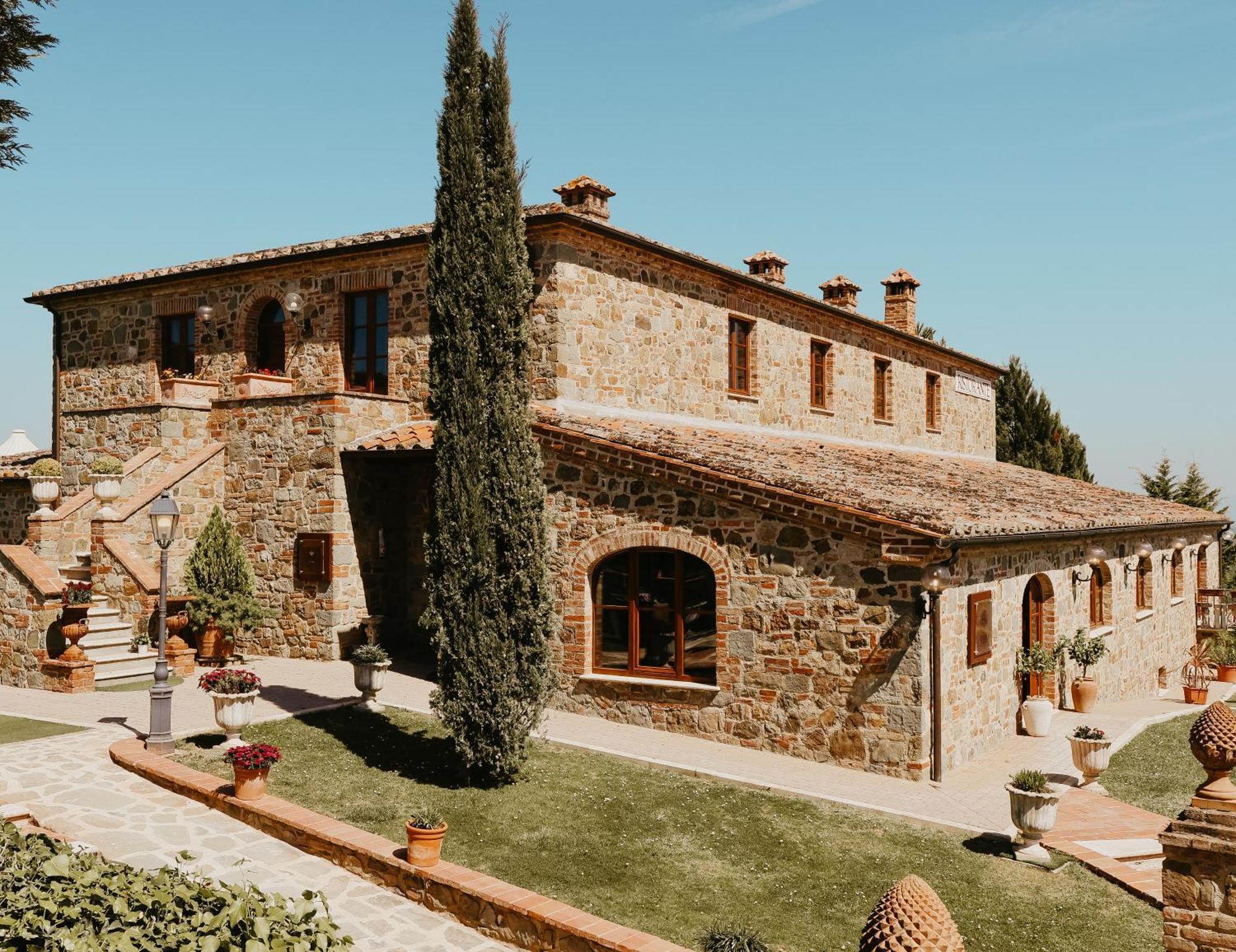 Poggio Paradiso Resort & Spa Montefollonico ภายนอก รูปภาพ