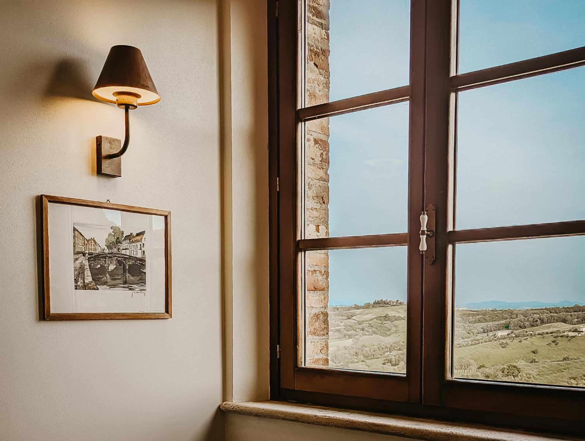 Poggio Paradiso Resort & Spa Montefollonico ภายนอก รูปภาพ
