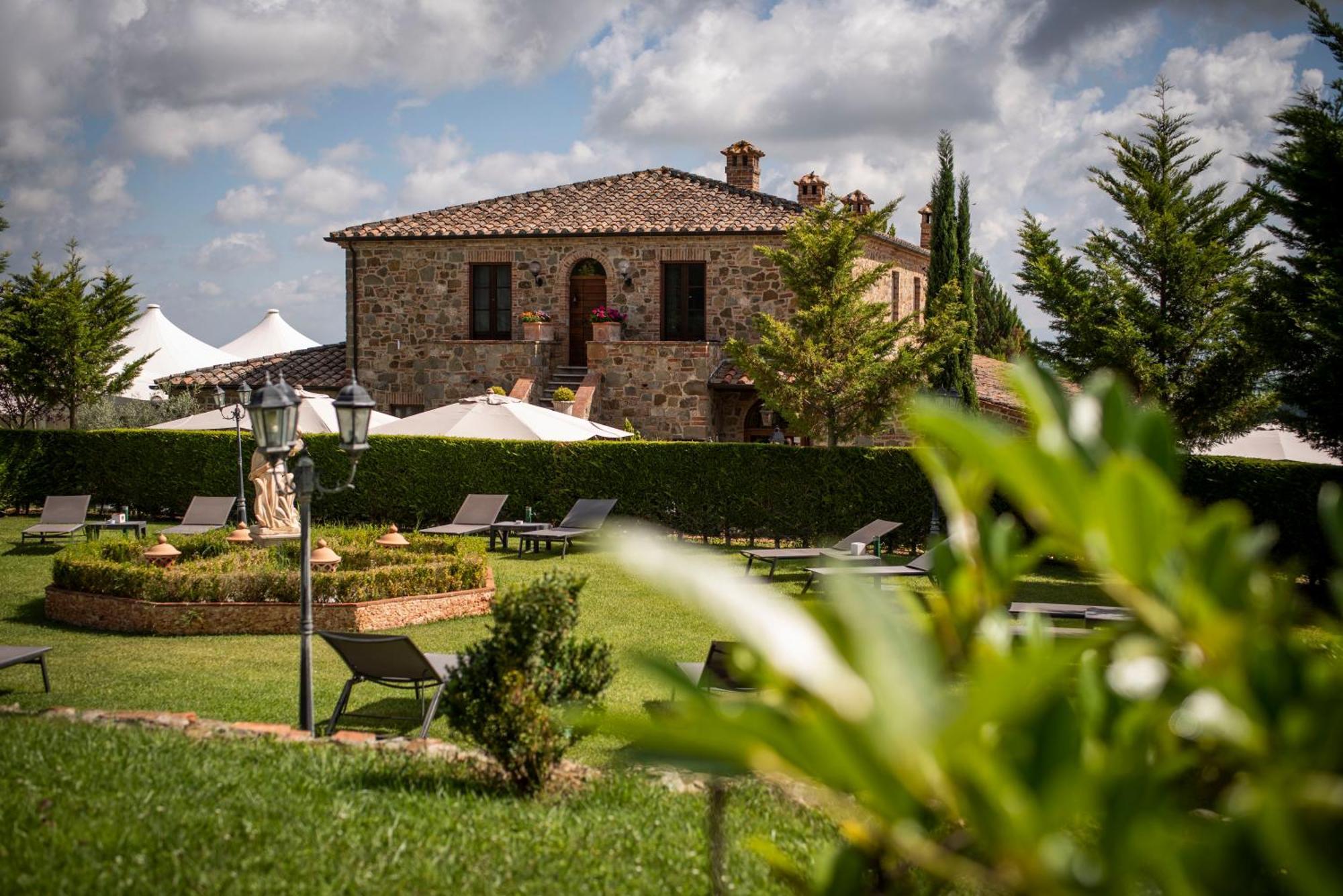 Poggio Paradiso Resort & Spa Montefollonico ภายนอก รูปภาพ