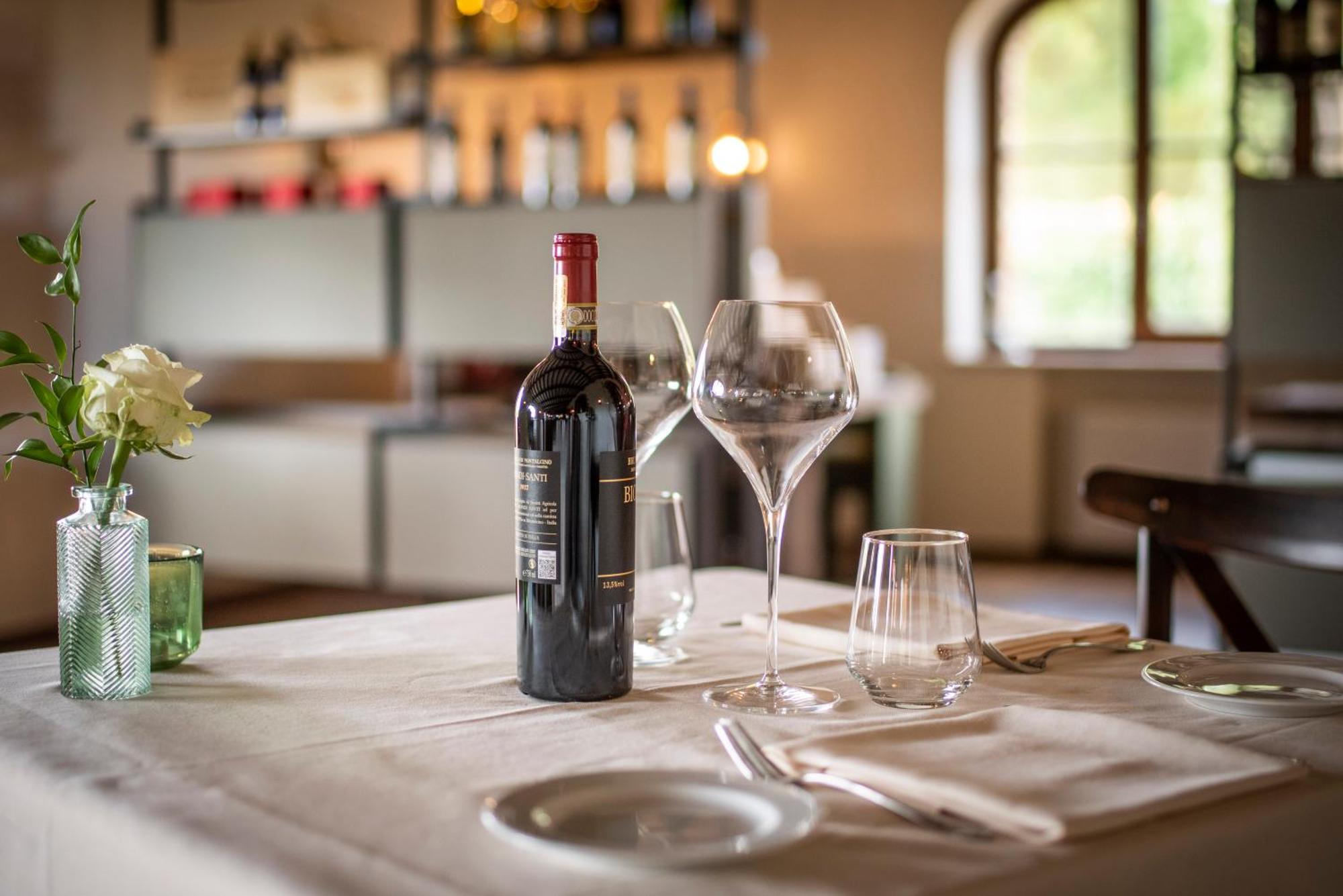 Poggio Paradiso Resort & Spa Montefollonico ภายนอก รูปภาพ
