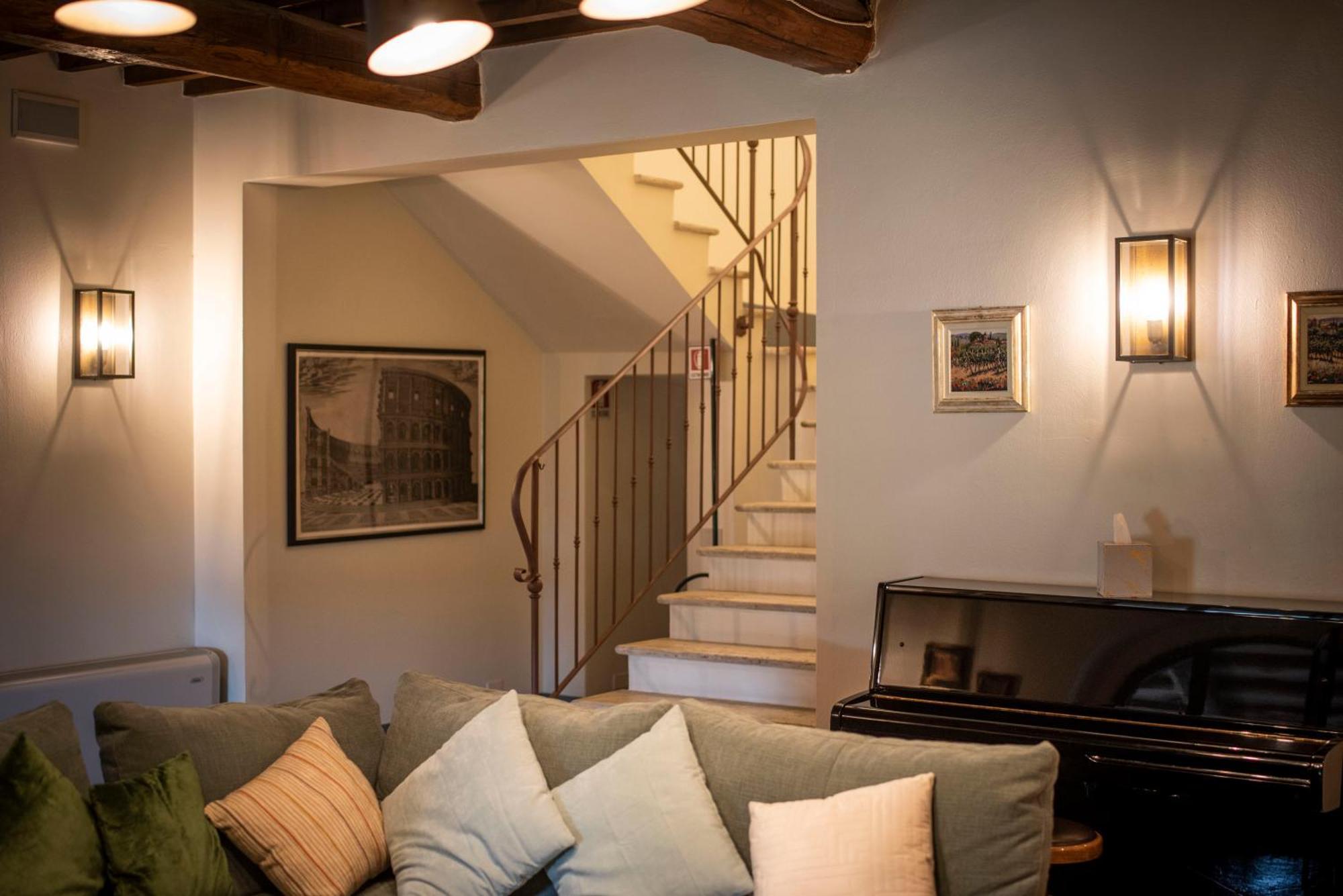 Poggio Paradiso Resort & Spa Montefollonico ภายนอก รูปภาพ